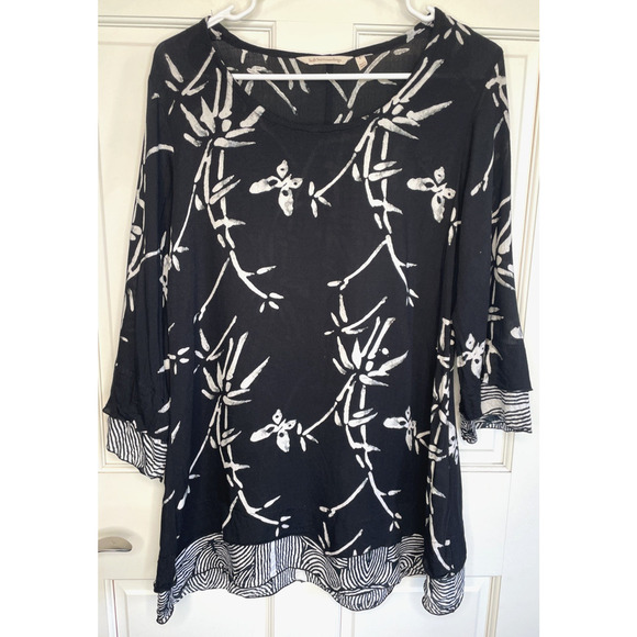 Soft Surroundings Tops - Soft Surroundings Women’s Asian Floral Tunic Top Sz S Print Mix Lagenlook Flowy